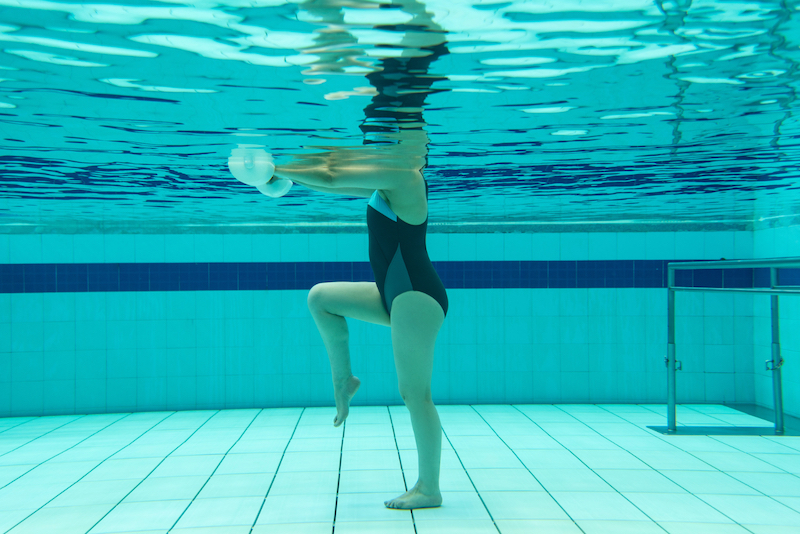 CINQUE ESERCIZI DA FARE IN ACQUA